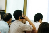 Bán khống: Khó quản hay làm ngơ?